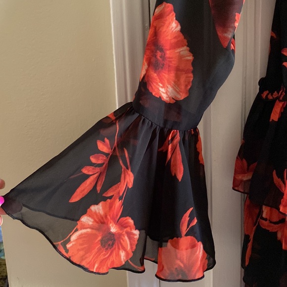 Forever 21 contemporary floral, tiered, ruffle dress - Picture 8 of 12